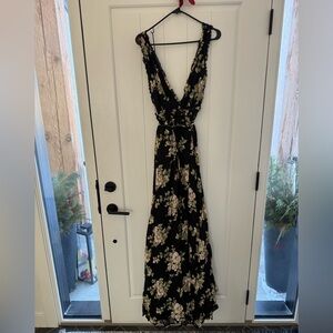 Reformation Camellia Dress - Navy Floral Size M - NWT